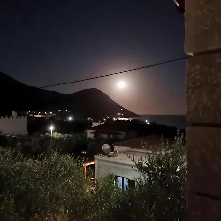 Peaceful Refuge In Mani 2 *